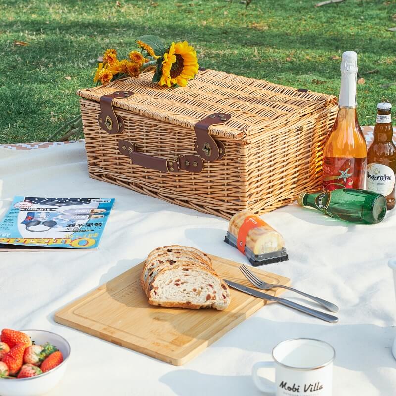 Insulated Picnic Basket