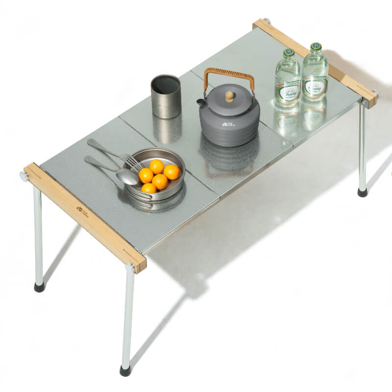 Yun Shan Folding Table